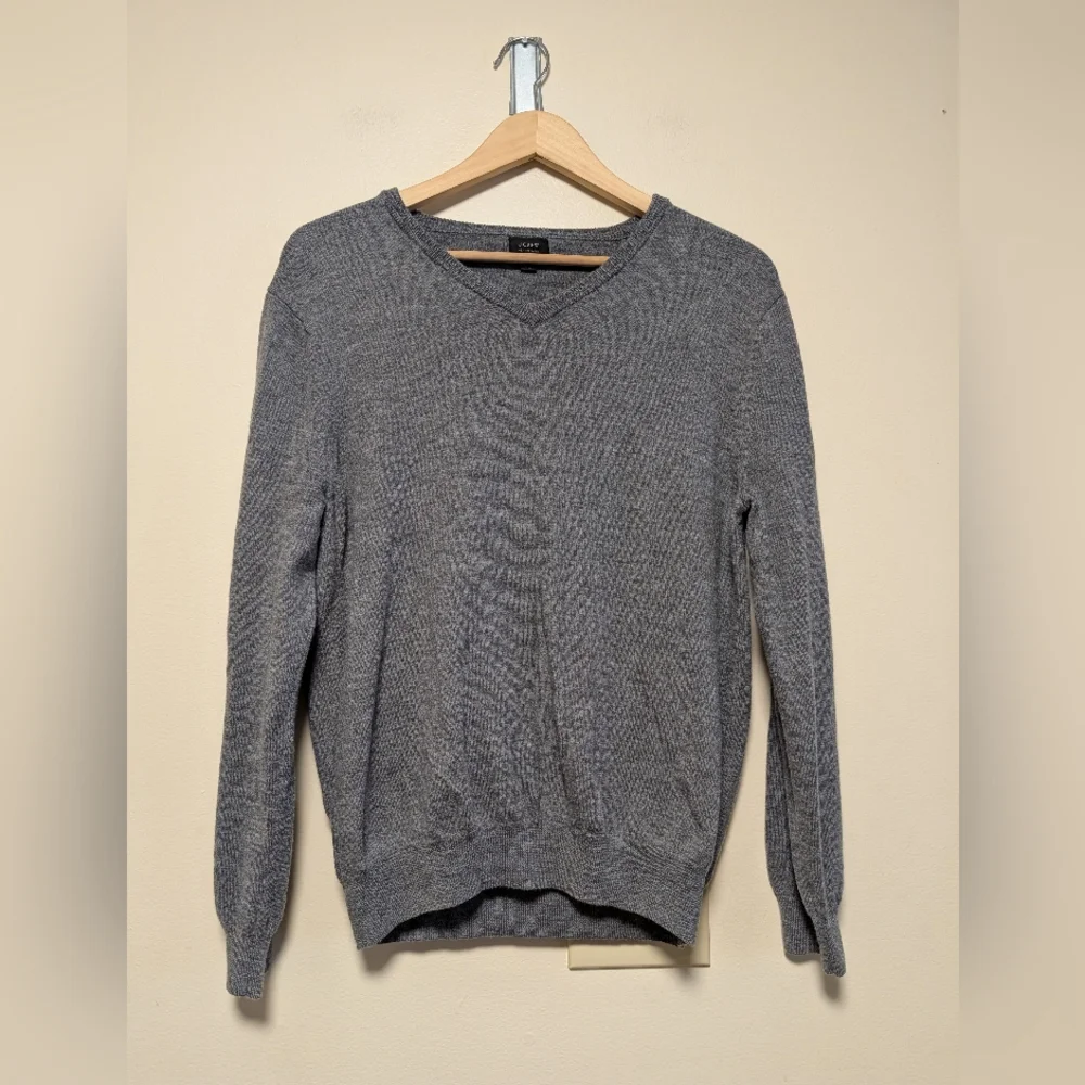 J.Crew Merino Wool Gray V-Neck Sweater L Classic Lightweight Knit